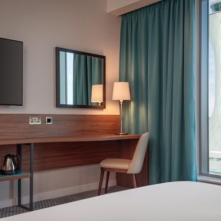 Hotel Hampton By Hilton Edinburgh Airport Ingliston Exterior foto